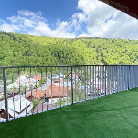 Appartamento Apartament Panoramic View Sinaia Esterno foto